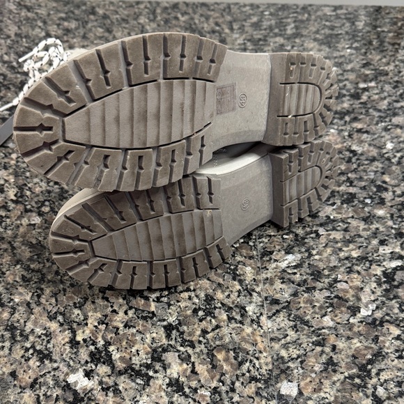 Tex Gray Winter mid calf Boots with Knit Cuff EUC 10.5 - Picture 6 of 13